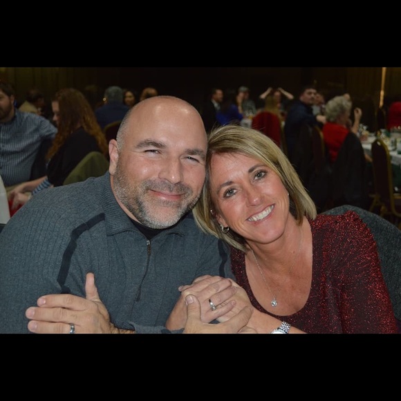 Meet your Posher, Debbie - Picture 1 of 1